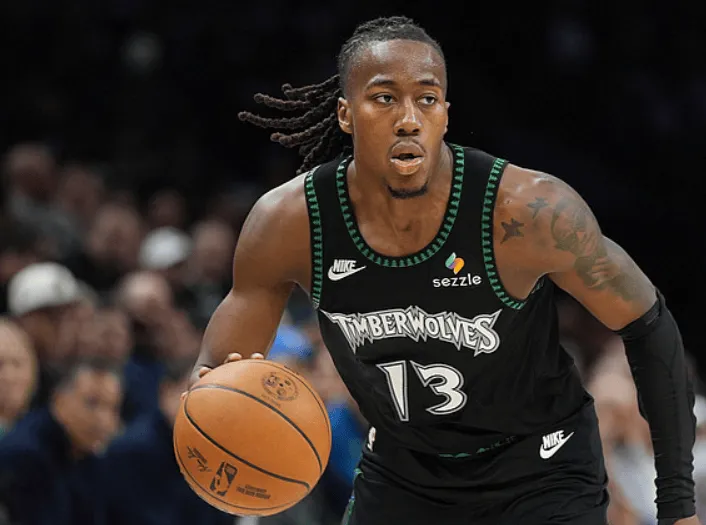 开云体育网址-爱德华兹&amp;amp;迪温琴佐伤退，多森姆43分带领森林狼3-1领先掘金